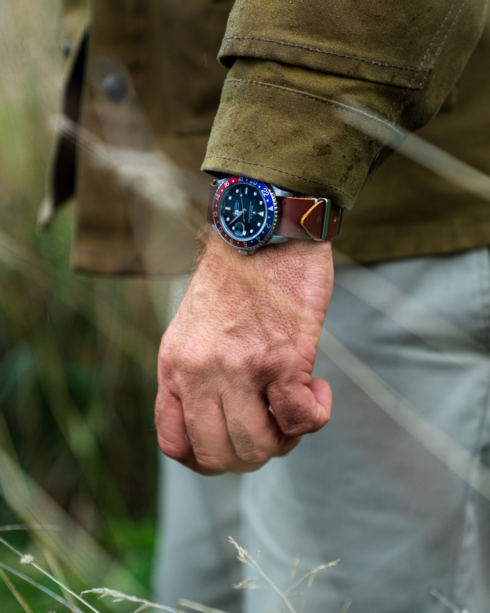 Nato strap i skinn mørkbrun